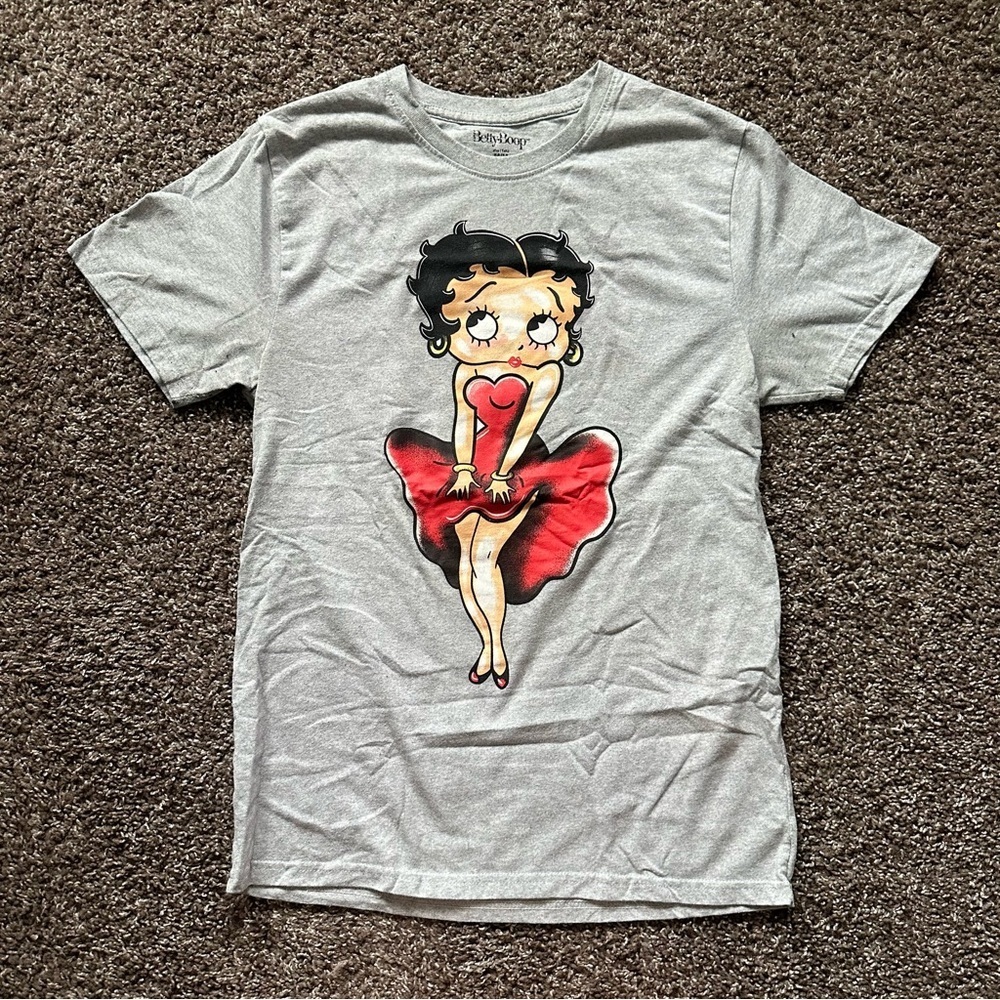 Betty Boop Graphic T Shirt Size M